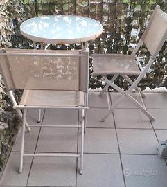 Set tavolo rotondo e 2 sedie da esterno 