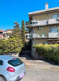 Garage in viale Alessandro Manzoni, 21