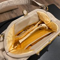 Borsa in pelle anni 60