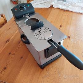 Friggitrice in acciaio, lavabile in lavastoviglie