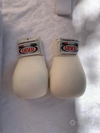 Guanti Karate ITAKI Bianchi Taglia M