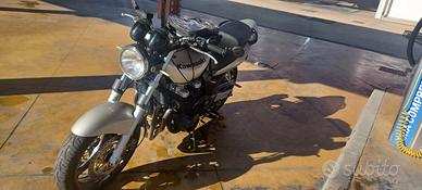Kawasaki ZR 750 F - 2000