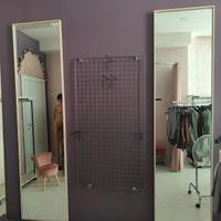 Arredi negozio di abbigliamento