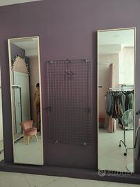 Arredi negozio di abbigliamento