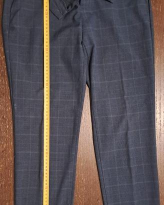 Pantalone marca Zara