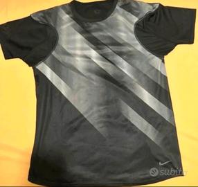 T-shirt della Nike