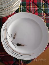 Servizio piatti da dolce