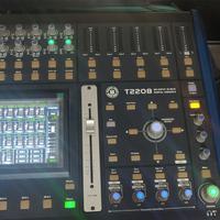 MIXER DIGITALE TOPP PRO T2208