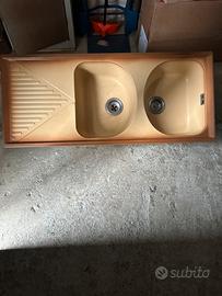 Lavello colore Terra di Francia