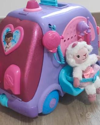 Clinica dottoressa peluche