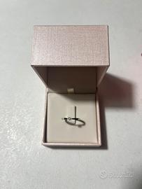 Anello Solitario oro bianco