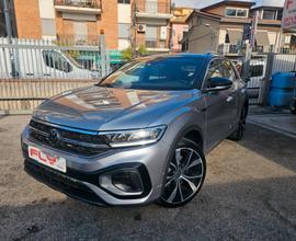 NOLEGGIO Volkswagen T-Roc 150 CV DSG R-Line