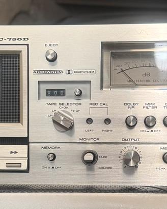 Akai GXC-750D
