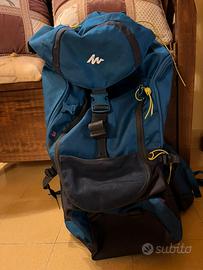Zaino da trekking Quechua 60L