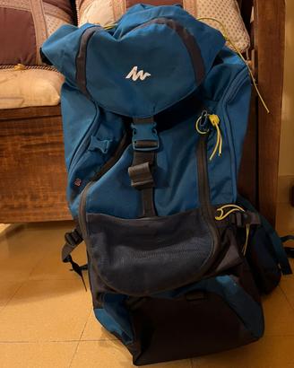 Zaino da trekking Quechua 60L