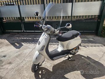 Piaggio Vespa 50 LX - 2012