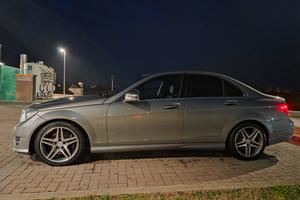 Mercedes benz w204  2011