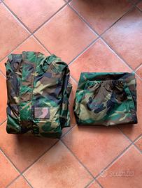 Goretex e pantalone antipioggia