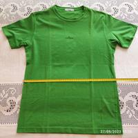 T-SHIRT VERDE DA UOMO MARCA STONE ISLAND USATA