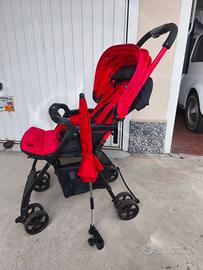Passeggino ultraleggero Chicco rosso