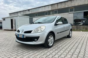 Renault Clio 1.2 GPL -Testa rifatta -distribuzione