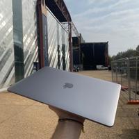 MacBook Air M1