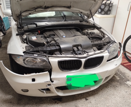 BMW 120 D del 2009 incidentata