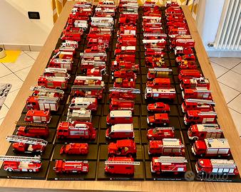 Collezione 125 Modellini Camion pompieri del mondo