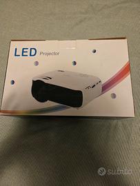 Proiettore LED ABOX T22 - Cinema in casa