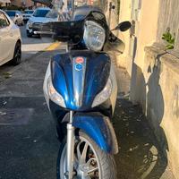 Piaggio Medley 125