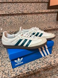 Adisas Samba
