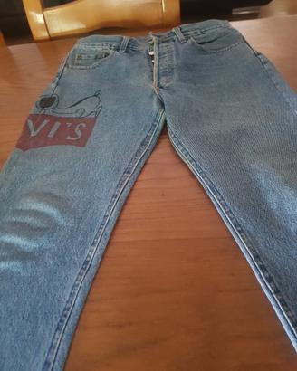jeans Lewis (particolari)