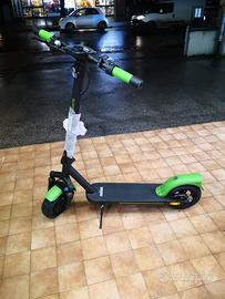 Monopattino elettrico Nilox Lizard Military Green