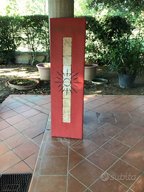 Pannello quadro decorativo rosso con inserti in ri