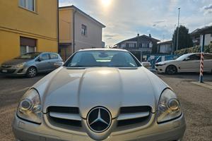 MERCEDES-BENZ SLK 200