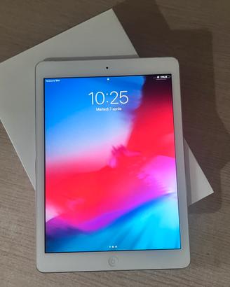 Apple iPad Air 1ª Gen 9,7" Wi‑Fi 32GB Argento