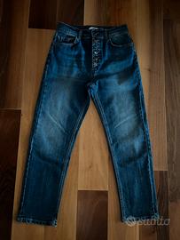 Demin con bottoni jijil