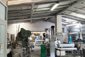 Capannone artigianle con rustico indipendente