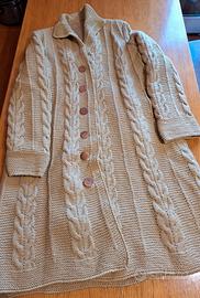 capotto in lana fatto a mano ai ferri e foderato