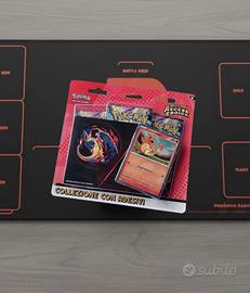 Pokemon Ascesa Eroica collezione con adesivi ITA