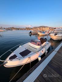 Barca angelo molinari prendisole yamaha 40