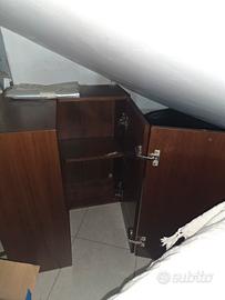 mobile pensile in legno massello 