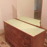 Como da camera da letto antico