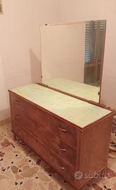 Como da camera da letto antico