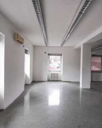 Immobile di 180 m² con 5 locali a Mapello