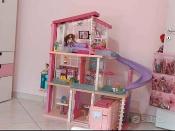 casa dei sogni di Barbie + camper + accessori 