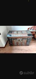 Baule da viaggio d'epoca