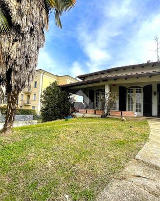 VILLA SINGOLA A CREMA