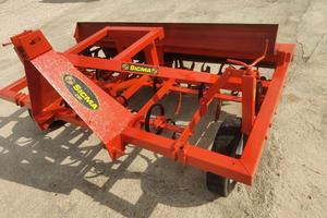Fresa Sicma con erpice per trattore agricolo