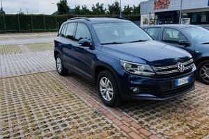 Volkswagen tiguan 2012
